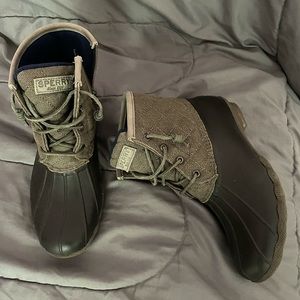 Sperry WaterProof Boot, Women’s 8.